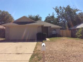 4808 Thistledown Dr, Fort Worth TX  76137-2342 exterior