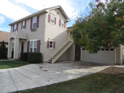224 Mclaren Ct, Tracy, CA 95391-1117