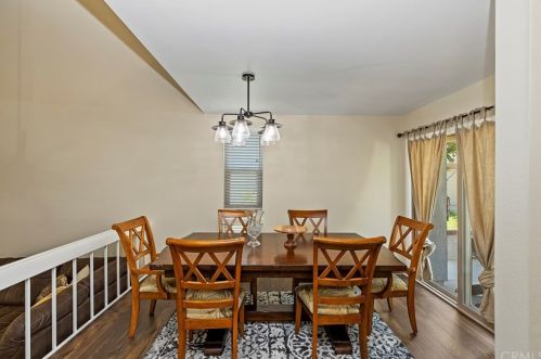 602 Via Zapata, Riverside CA  92507-6424 exterior