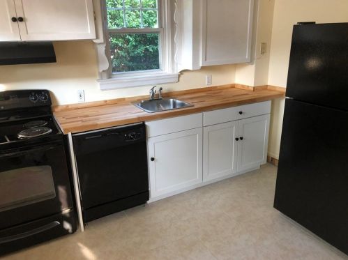 111 Fern St, Warwick, RI 02889-2407