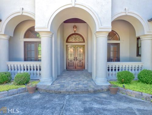 744 Bethpage Dr, Mcdonough, GA 30253-4020