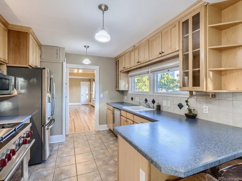 3291 Pearl St, Englewood CO 80113-2713 exterior