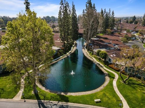 2624 View Lk, Santa Ana, CA 92705-6985