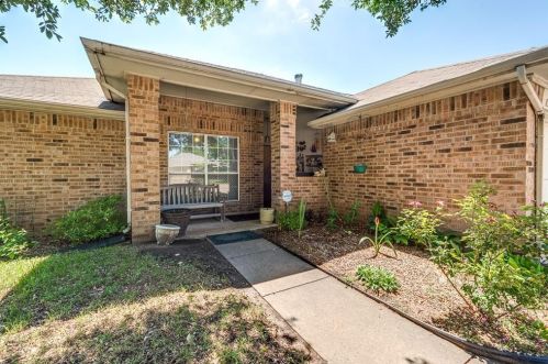 8317 Cloverglen Ln, Fort Worth TX  76123-1609 exterior