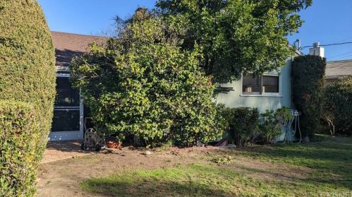 5417 Wortser Ave, Van Nuys, CA 91401-5432