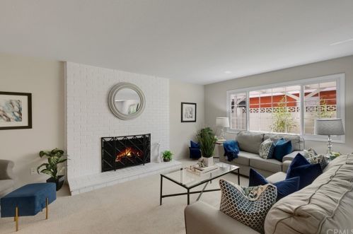 2929 Hempstead Rd, Anaheim CA  92806-4008 exterior