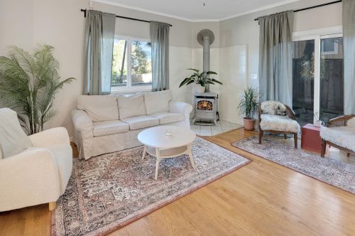 21507 Betty Ann Ct, Los Gatos, CA 95033-8904