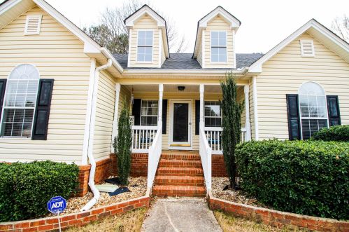 1207 Cumberland Trl, Monroe, GA 30656-8902