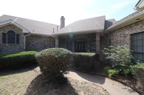 428 Tanglewood Trl, Stephenville, TX 76401-1625
