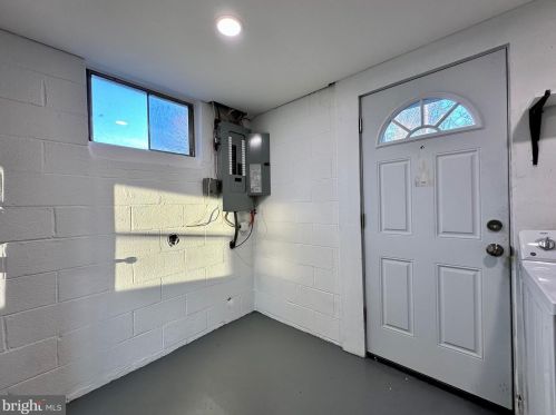 14608 Eastman St, Woodbridge VA  22193-2610 exterior