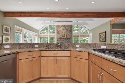 6976 Pindell School Rd, Fulton MD  20759-9712 exterior