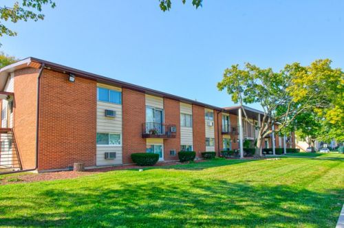 9446 Dee Rd, Des Plaines IL  60016-3867 exterior