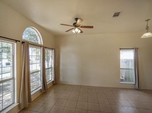 121 Shenandoah Trl, Webberville TX  78621-4187 exterior