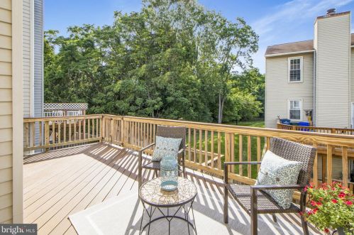 2017 Featherwood St, Silver Spring MD 20904-6643 exterior