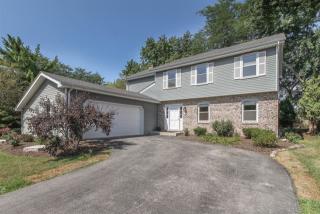 6460 Coach House Rd, Lisle, IL 60532-3215