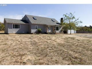 160 Westwood Ln, Roseburg OR  exterior