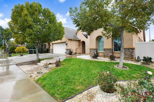 1298 English Oak Way, Perris, CA 92571-3799