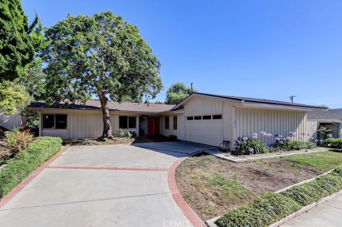 7036 Hedgewood Dr, Palos Verdes Estates, CA 90275-2966