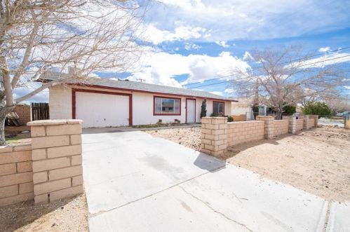 18265 Cherimoya Rd, El Mirage, CA 92301-2030