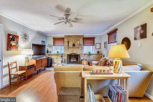 2225 Luzerne Ave, Silver Spring MD 20910-2135 exterior