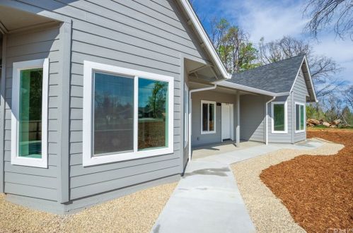 8416 Montna Dr, Paradise, CA 95969-2441
