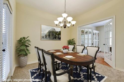 208 Ashworth Dr, Austin TX  78746 exterior
