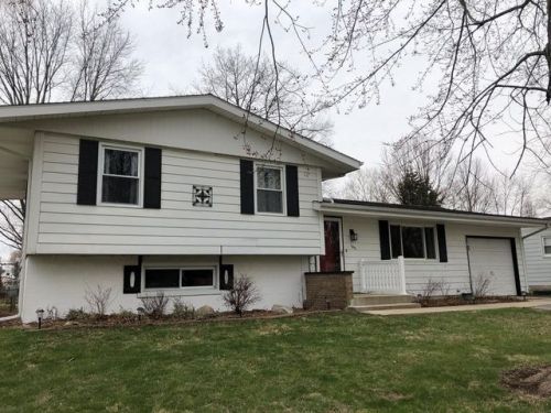 105 Meadowlane Dr, Catlin, IL 61817-9665