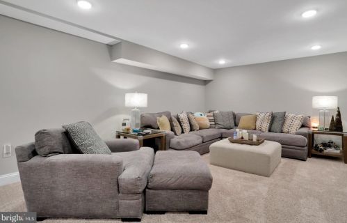 463 Deerfield Village Dr, Shepherdstown WV  25443 exterior