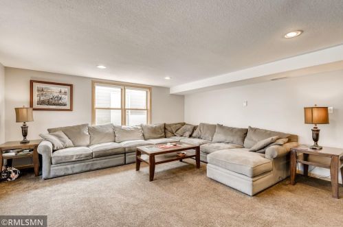 1951 Birch St, Saint Paul MN  55110-4218 exterior