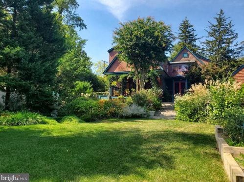 1310 Noyes Dr, Silver Spring MD 20910-2224 exterior