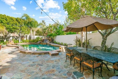 8150 Morning Sun Ln, Anaheim, CA 92808-2511