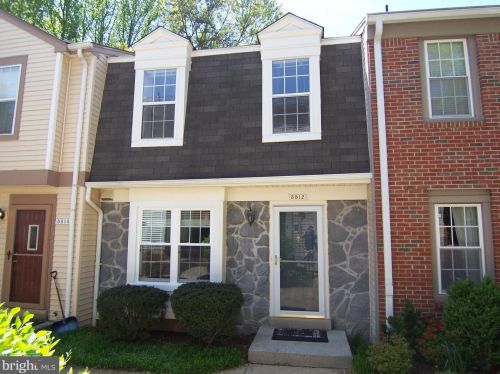 5812 Bridgetown Ct, Springfield, VA 22015-2809