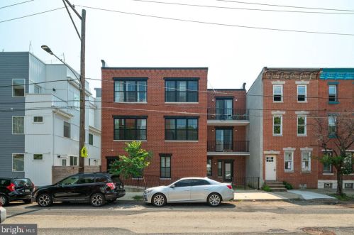 2469 Amber St, Philadelphia PA  19125-1620 exterior
