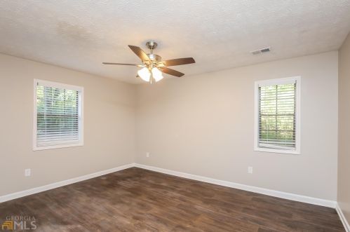 102 Landover Dr, Stockbridge GA  30281-3316 exterior