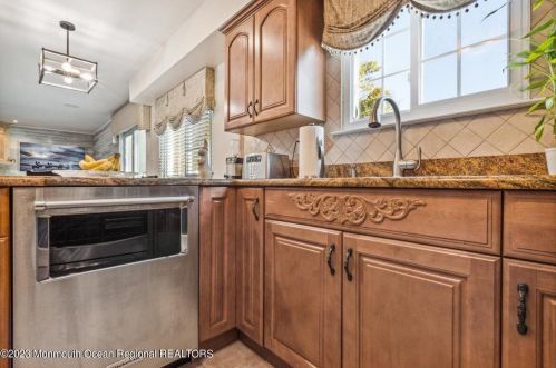 24 Honeysuckle Way, Wall Township NJ  07731-2275 exterior