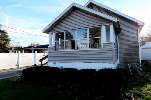 2401 Kenton St, Springfield, OH 45505-3350