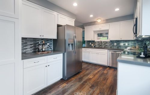 18901 Antioch Dr, Irvine CA  92603-3305 exterior