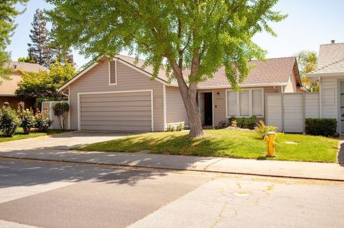 2020 Zeeland Ct, Modesto, CA 95356-0745