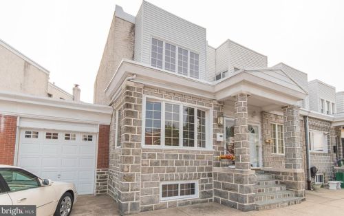 2751 17th St, Philadelphia, PA 19132-2241