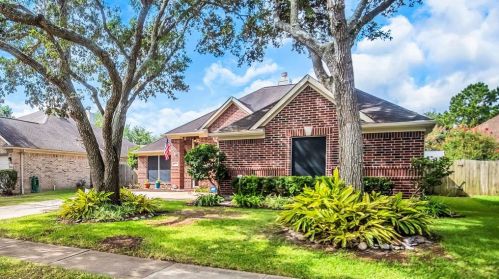 4114 Nolan Dr, Pearland, TX 77584-6680