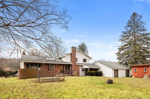 1510 Sullivan Ave, Wapping CT  06074-2711 exterior