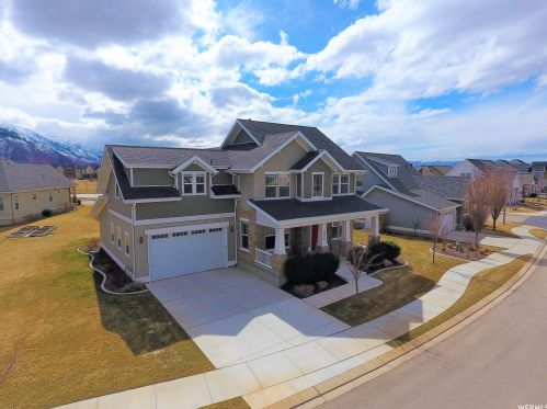 2026 Silver Leaf Dr, Springville, UT 84664