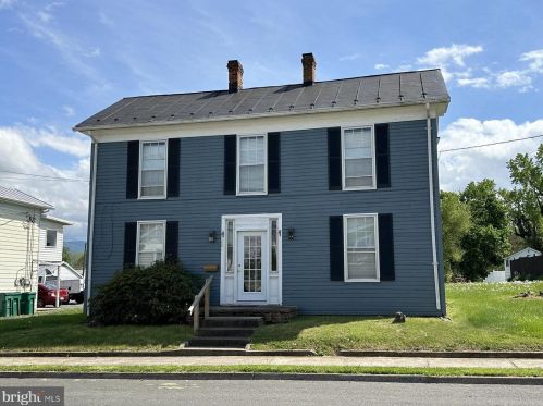 209 Mechanic St, Richmond National Battlefiel, VA 22835-1135