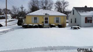 2101 48th St, Omaha NE  68106-3208 exterior
