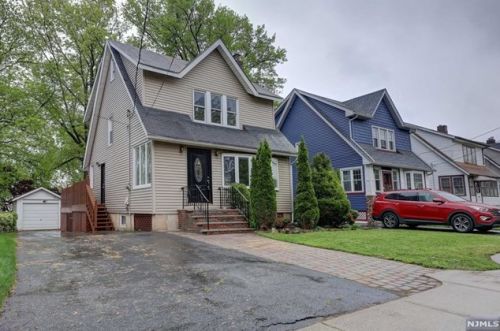 15 Montclair Ave, Nutley, NJ 07110-1123