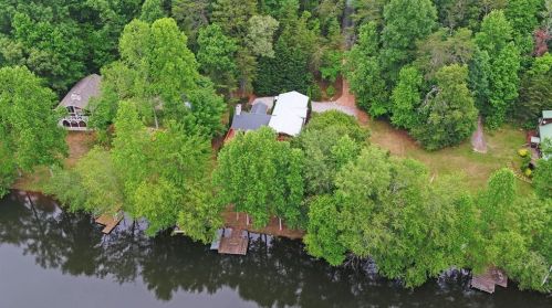394 White Pine Cir, Demorest, GA 30535-2038