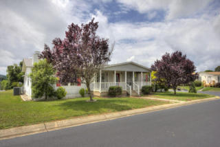 2584 Bay Meadows Way, Pigeon Forge, TN 37876-7970