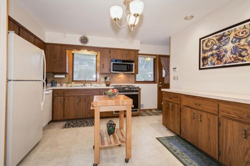 752 Bartelmy Ln, Saint Paul MN 55119-3874 exterior