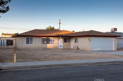 24290 Joshua Ave, Boron, CA 93516-1325