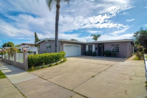 1145 Fern St, Escondido, CA 92027-1516